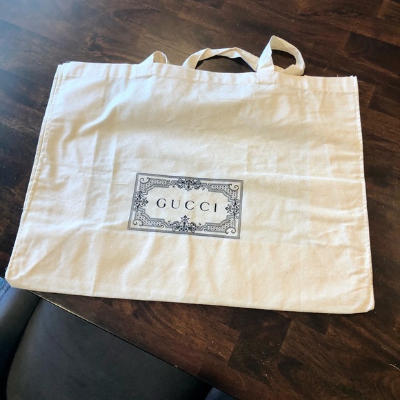 GUCCI Canvas Shopping Tote 👜 - Picture 5 of 8